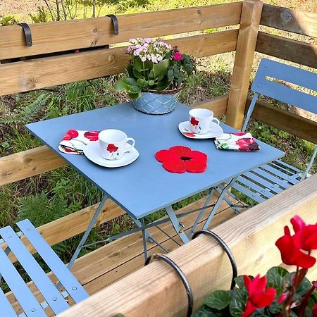 Bed and Breakfast Les Coquelicots à Saint-Urbain  Extérieur photo