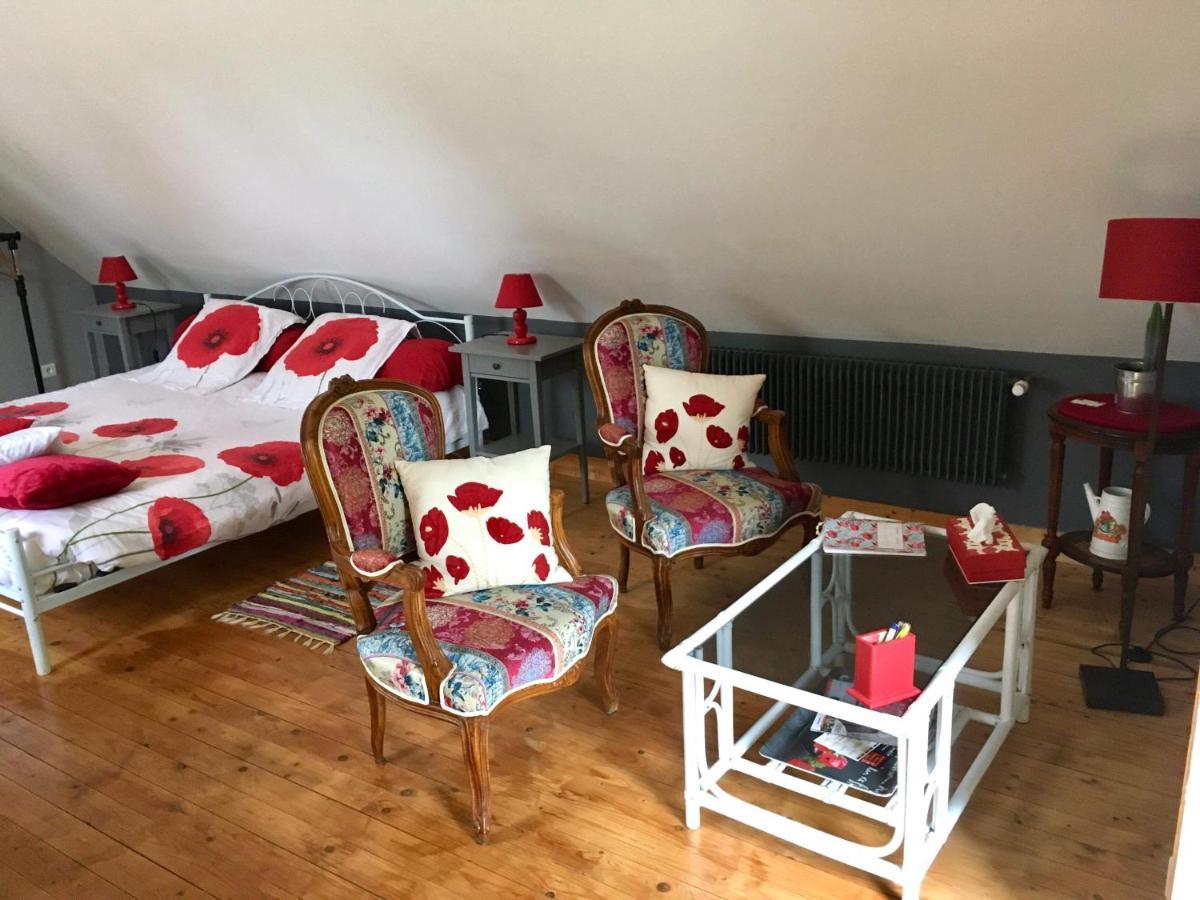 Bed and Breakfast Les Coquelicots à Saint-Urbain  Extérieur photo